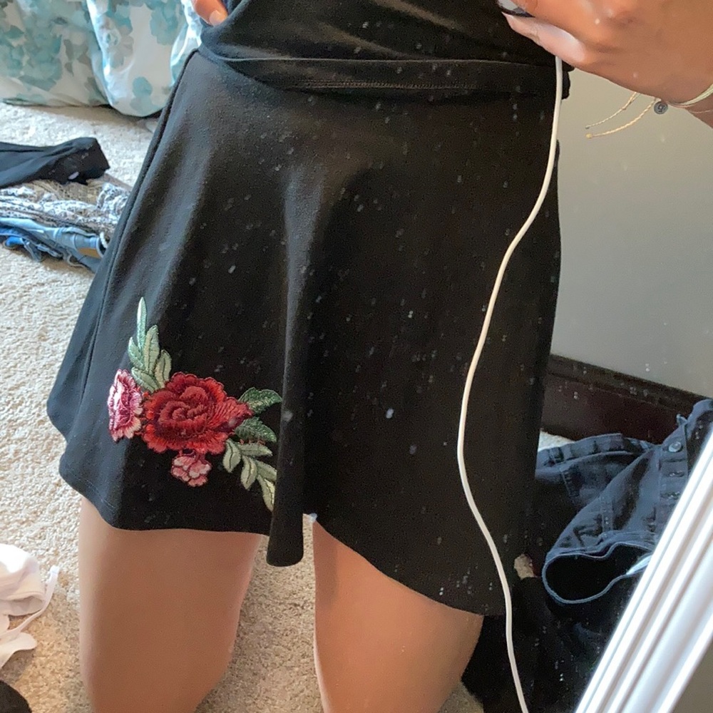 Black skirt women